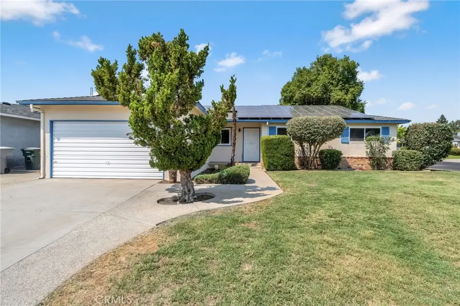 1725 Dennis Avenue, Clovis, CA 93611 - Image #2