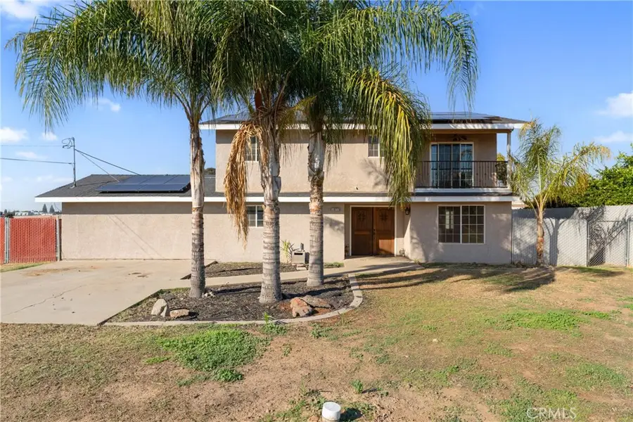 1077 Pecan, Madera, CA 93637 - Image #2