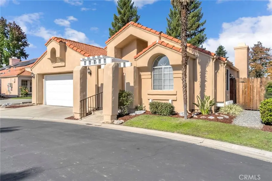 645 E Champlain Drive #106, Fresno, CA 93730 - Image #2