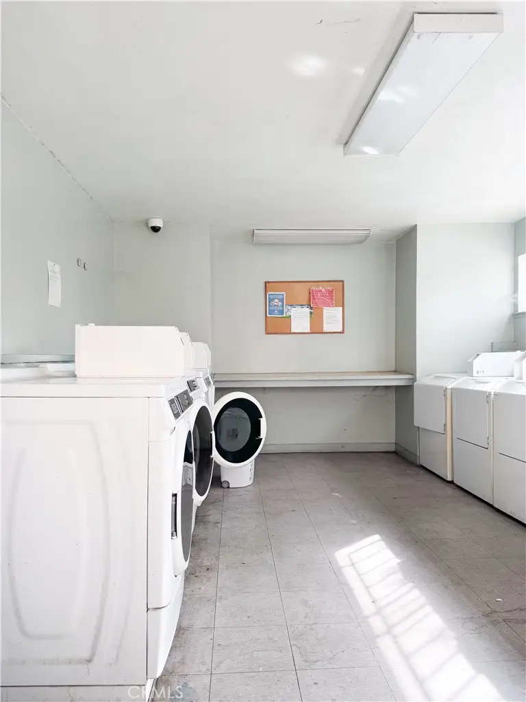 1550 W Ashlan #125, Fresno, CA 93705 - #3