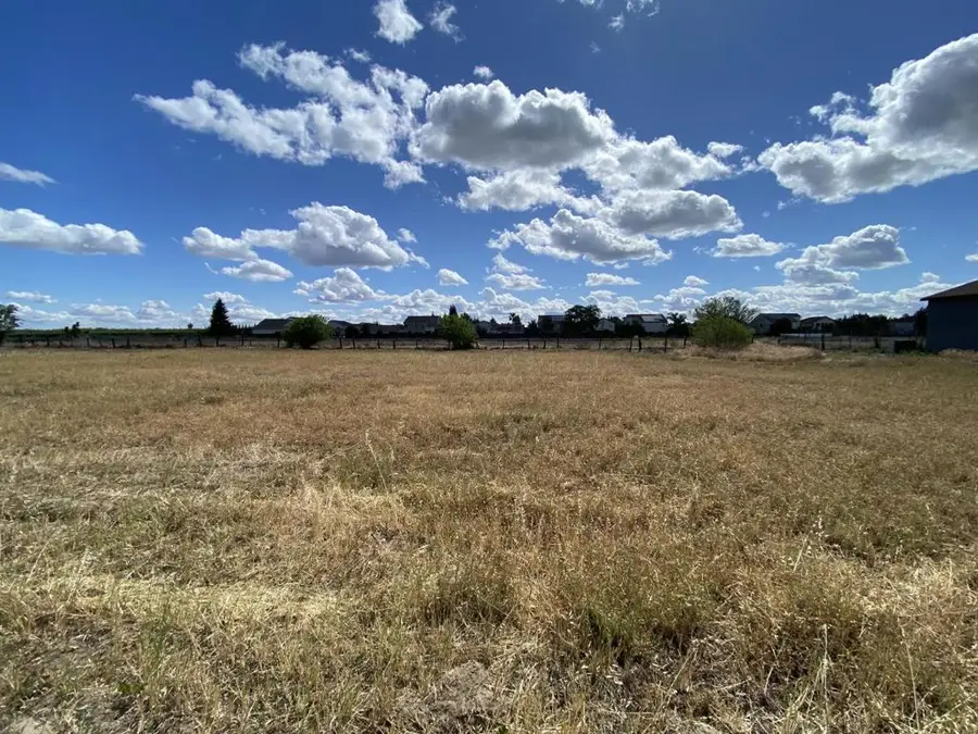 16244 Cottage Avenue, Manteca, CA 95336 - #3