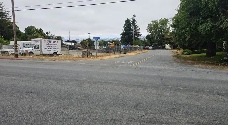 14430 Monterey Hwy, San Martin, CA 95046 - #2