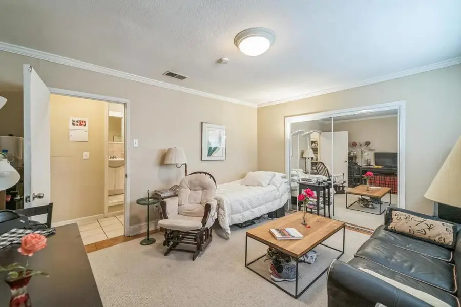 Address Withheld By Seller, East Palo Alto, CA 94303 - #2