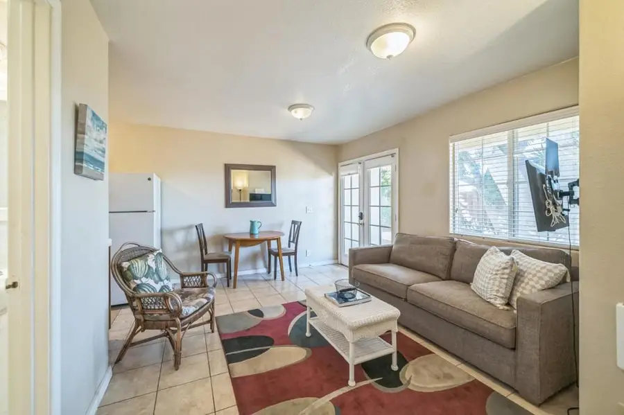 Address Withheld By Seller, East Palo Alto, CA 94303 - #3