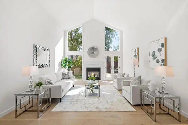 577 Anchor Circle, Redwood City, CA 94065