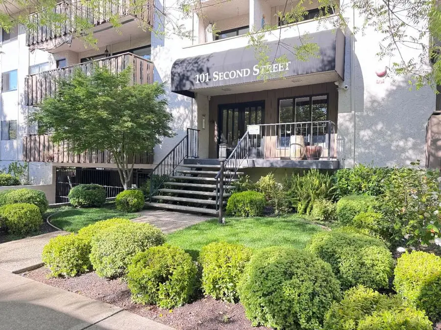 101 2nd Street #5, Los Altos, CA 94022 - #3