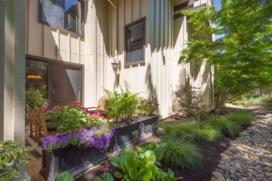 1265 Trinity Drive, Menlo Park, CA 94025 - Image #3