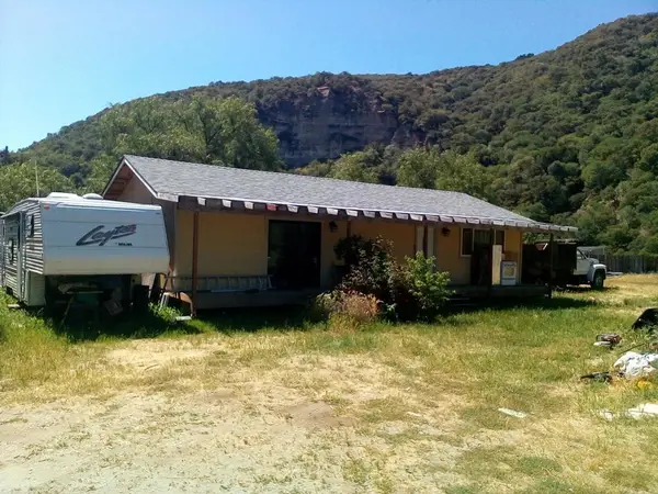 45540 Carmel Valley Road, Greenfield, CA 93927