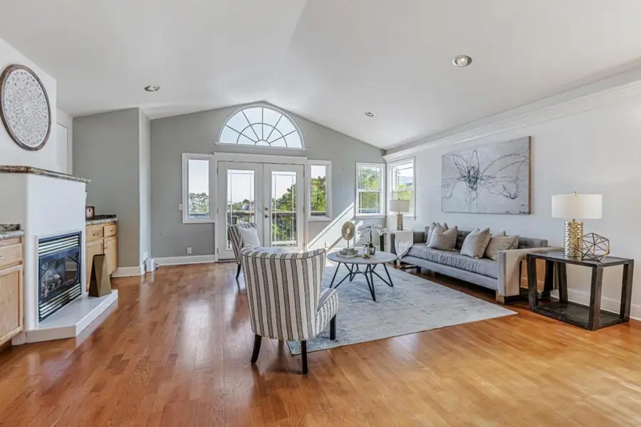 276 San Benito Road, Brisbane, CA 94005 - Image #2