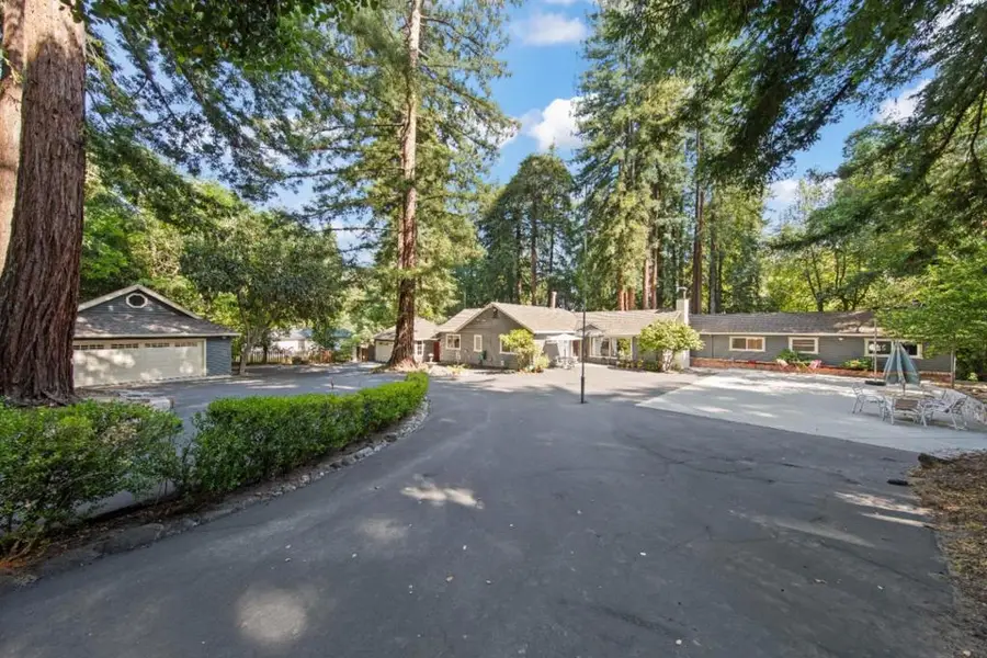 13395 W Park Avenue, Boulder Creek, CA 95006 - Image #2