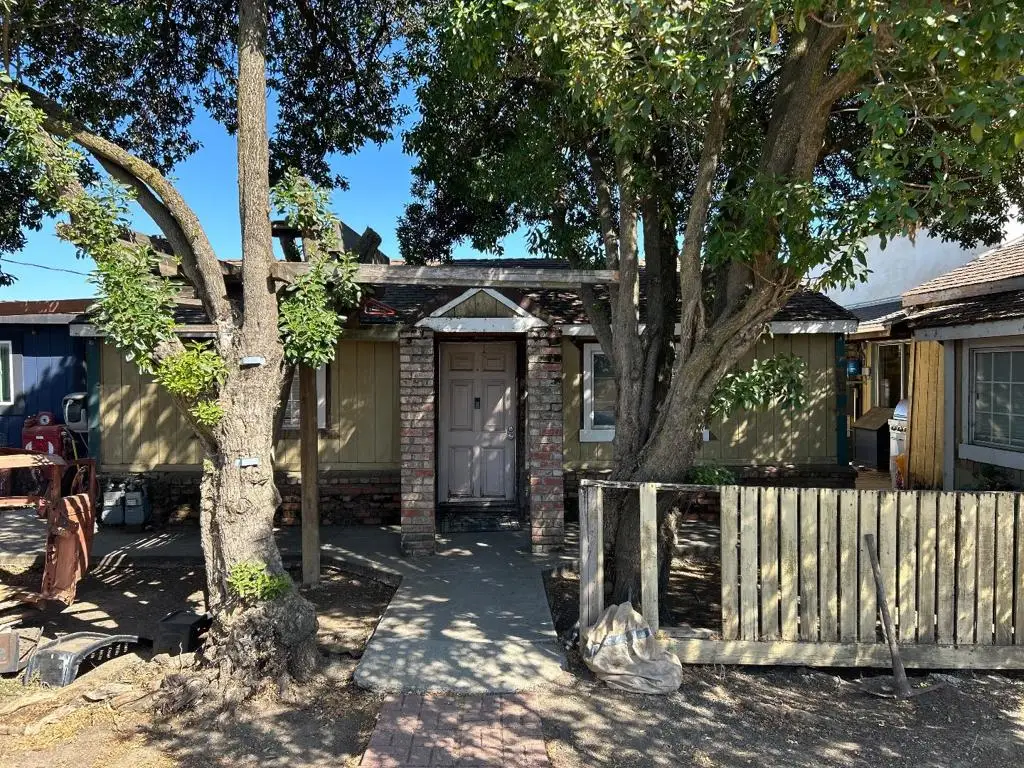 2160 Pacheco Pass Highway, Gilroy, CA 95020 - Image #1