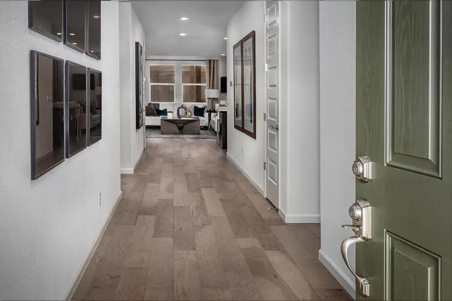 1880 Peony Street, Hollister, CA 95023 - Image #2