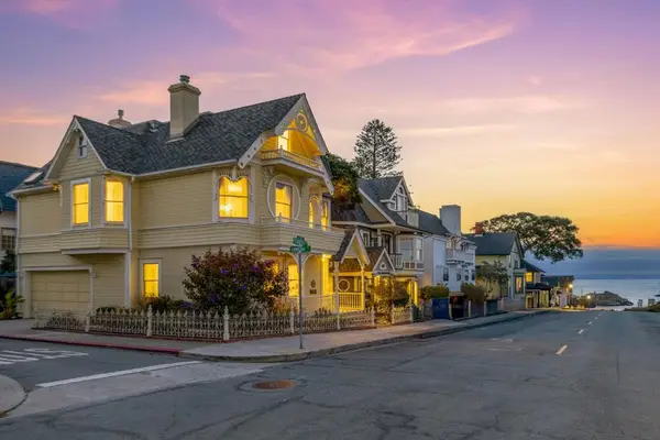 132 Forest Avenue, Pacific Grove, CA 93950