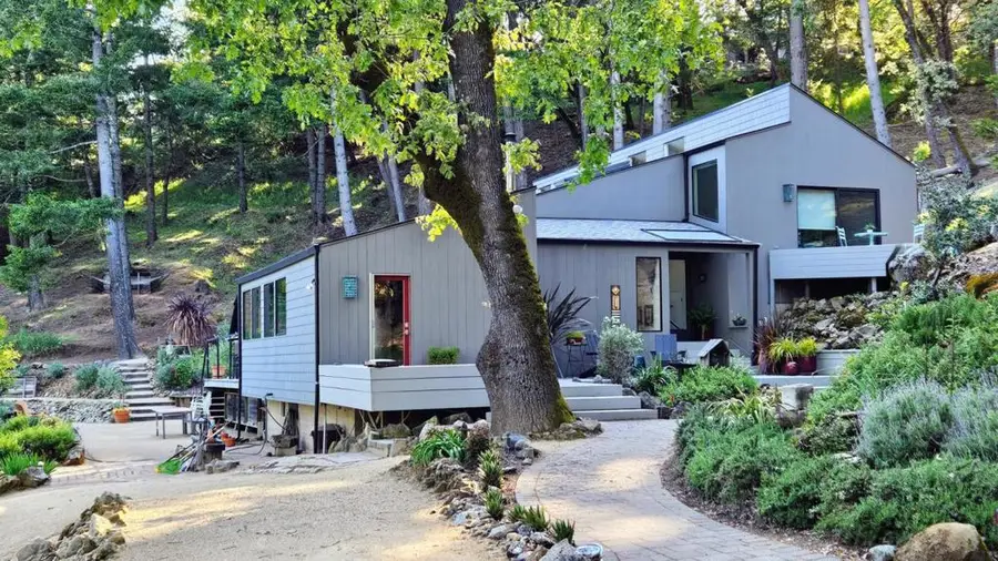 19118 Old Vineyard Road, Los Gatos, CA 95033 - #2