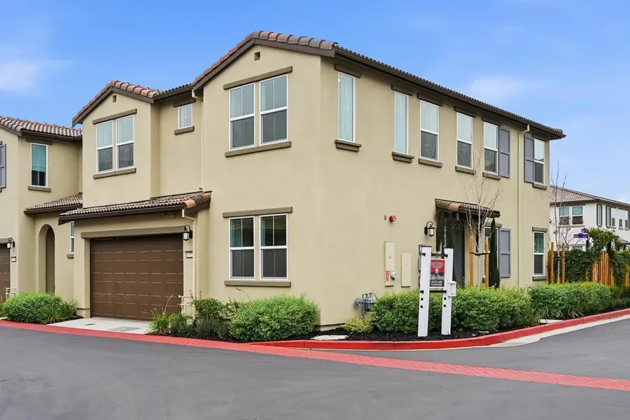 1372 S Melville Lane, Tracy, CA 95391 - Image #3