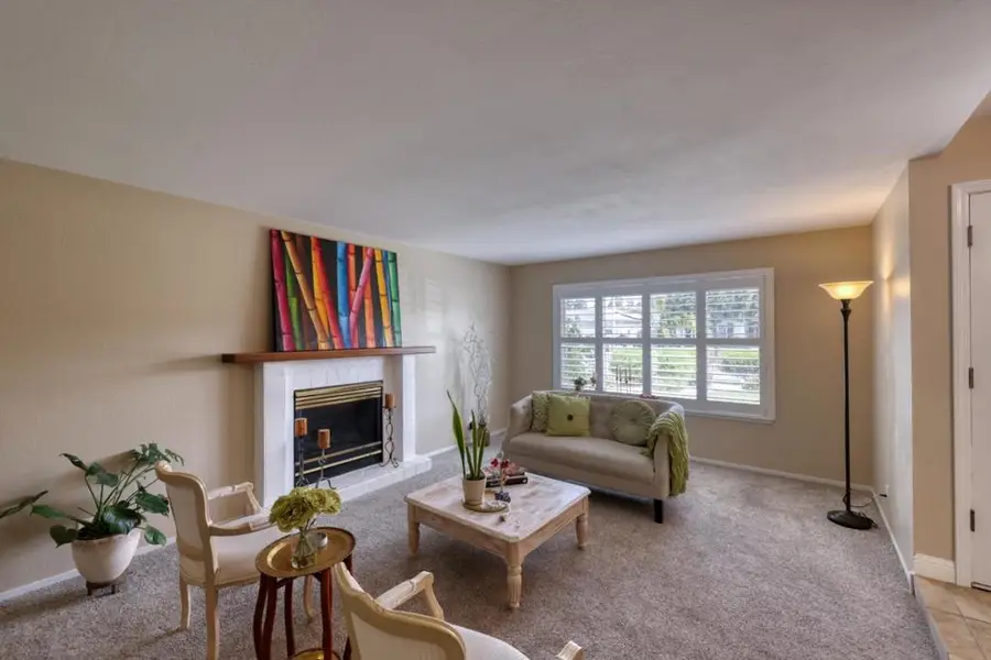 307 De La Vina Way, Salinas, CA 93901 - Image #3