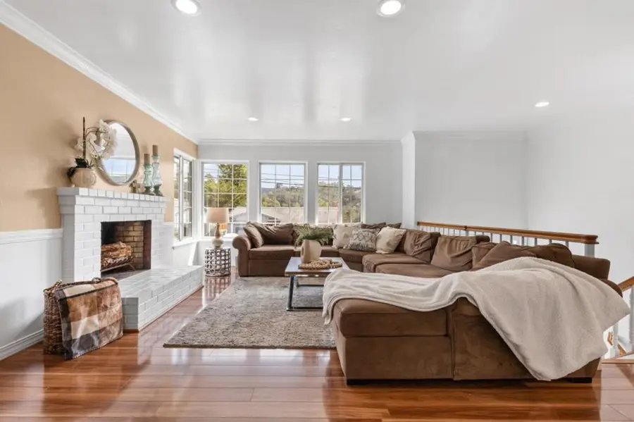 1048 Banyan Way, Pacifica, CA 94044 - Image #3