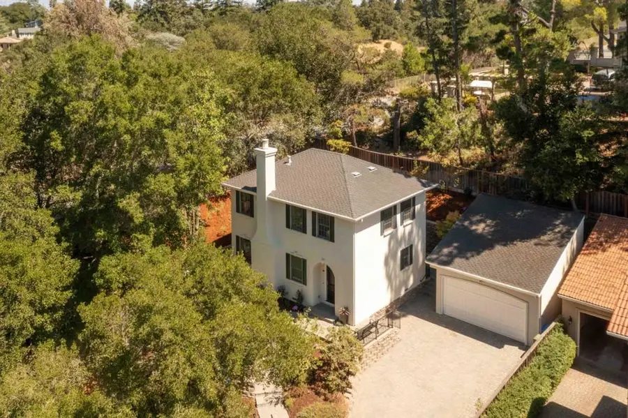 11722 Putter Way, Los Altos, CA 94024 - Image #2