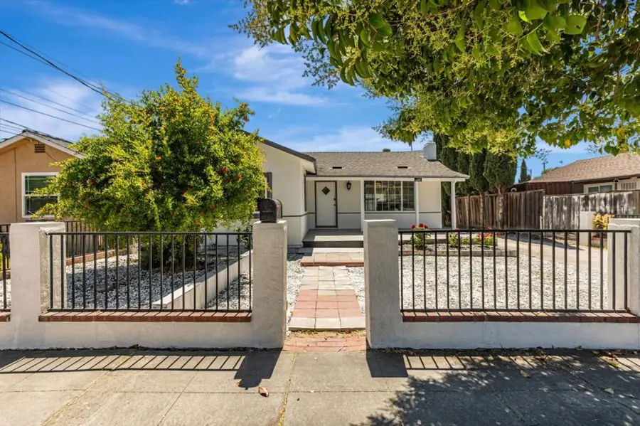 125 Magellan Avenue, San Jose, CA 95116 - Image #2