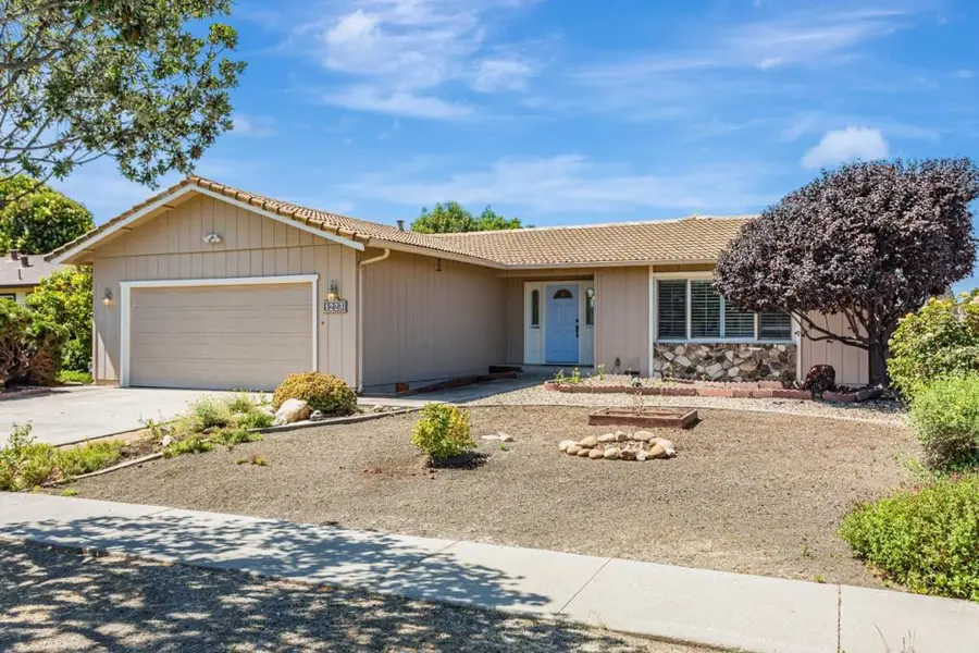 1223 La Canada Way, Salinas, CA 93901 - Image #2
