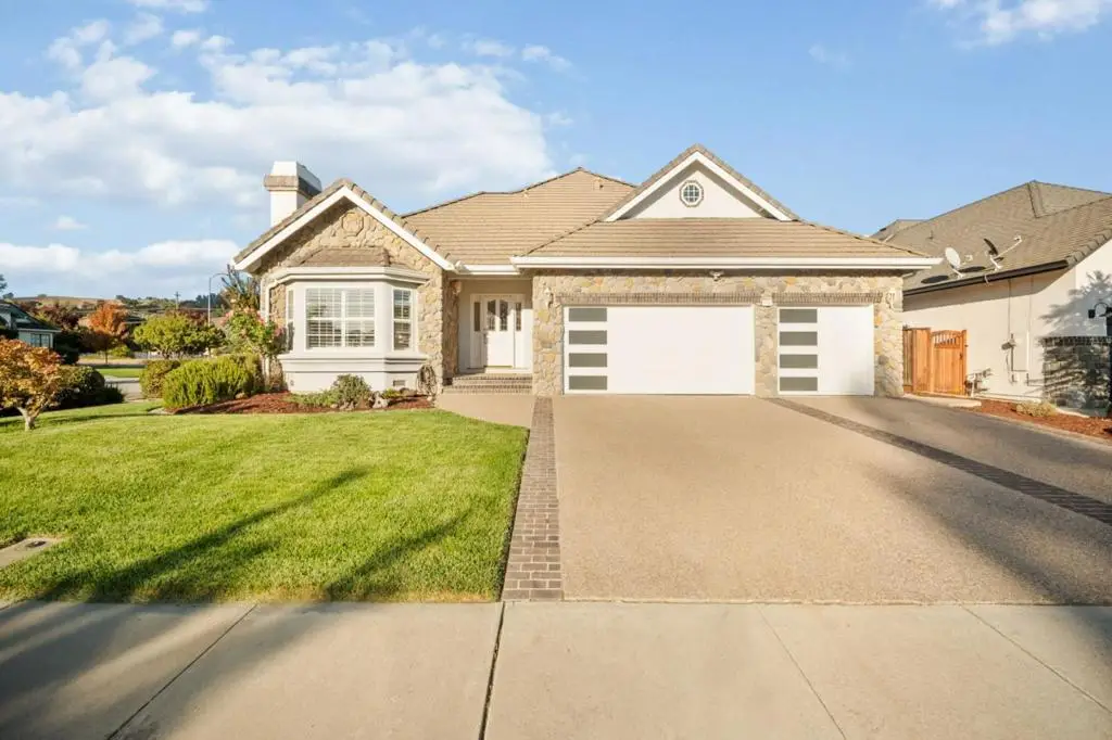 17252 Sandalwood Way, Morgan Hill, CA 95037 - Image #1