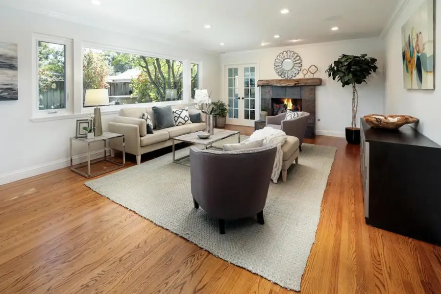 1015 Mallet Court, Menlo Park, CA 94025 - Image #3