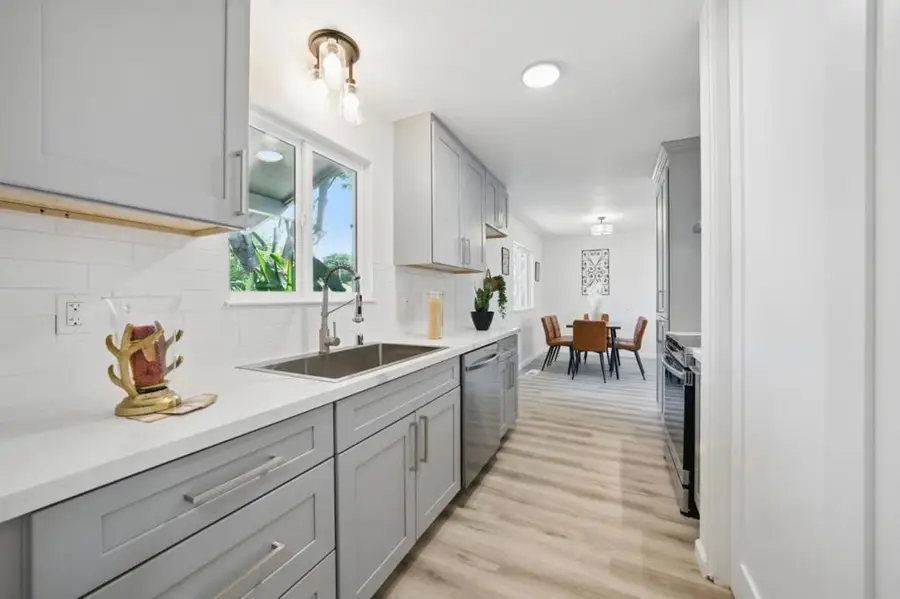 1693 Greentree Drive, Concord, CA 94521 - Image #3