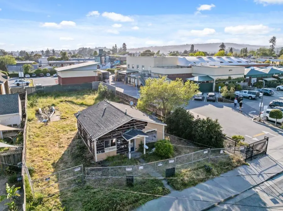 719 Darwin Street, Santa Cruz, CA 95062 - #2