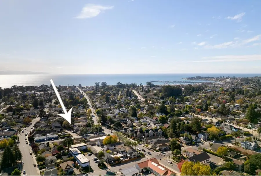 1122 Seabright Avenue, Santa Cruz, CA 95062 - #2