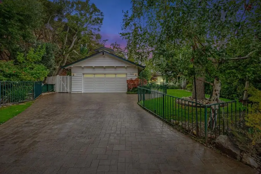 1630 Courtland Road, Belmont, CA 94002 - Image #2