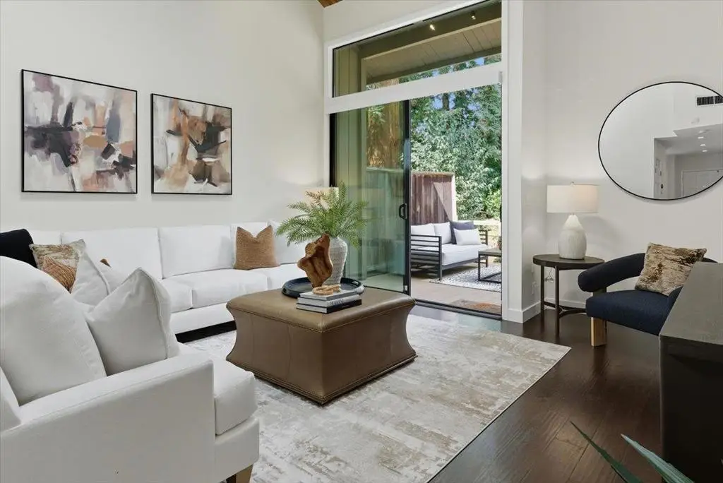 219 Horizon Avenue, Mountain View, CA 94043 - Image #1