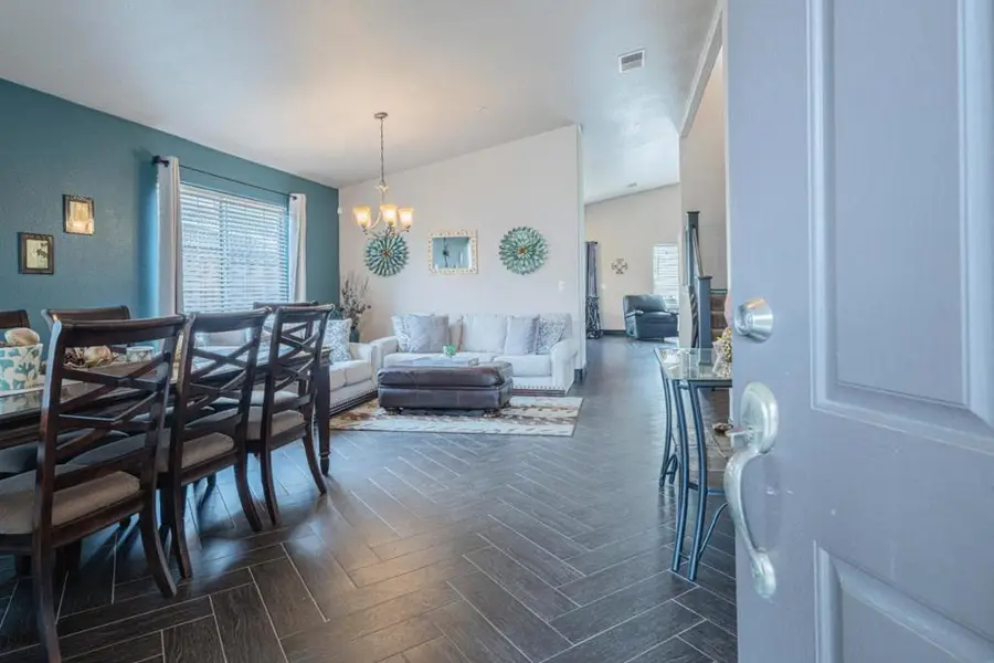 831 Cactus Court, Salinas, CA 93905 - Image #3