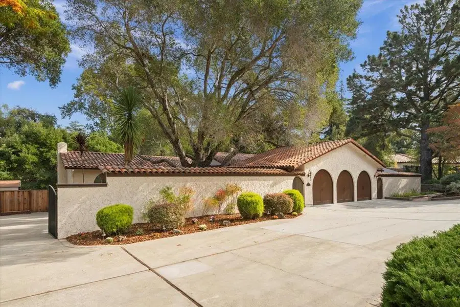 15390 Quito Road, Saratoga, CA 95070 - Image #3