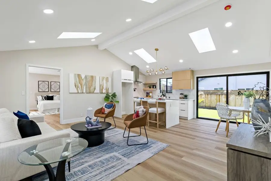 1707 Fruitdale Avenue, San Jose, CA 95128 - Image #3