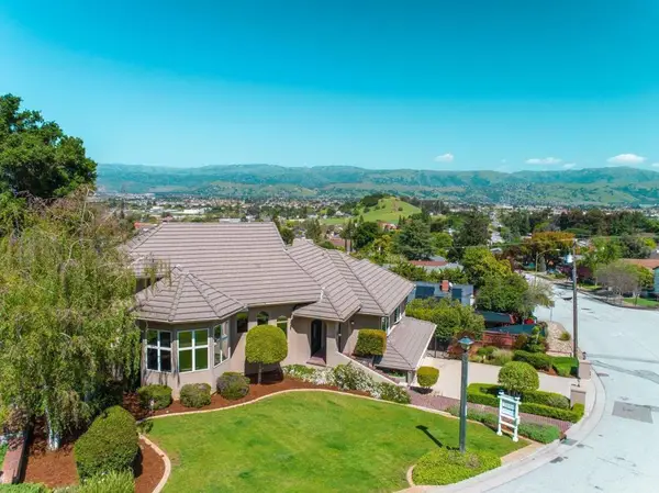 1055 W Dunne Avenue, Morgan Hill, CA 95037