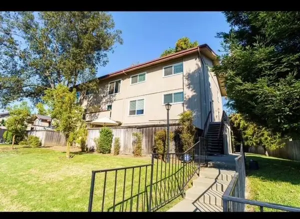 701 N Rengstorff Avenue #20, Mountain View, CA 94043
