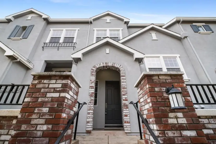 557 Montego Terrace, Sunnyvale, CA 94089 - Image #2