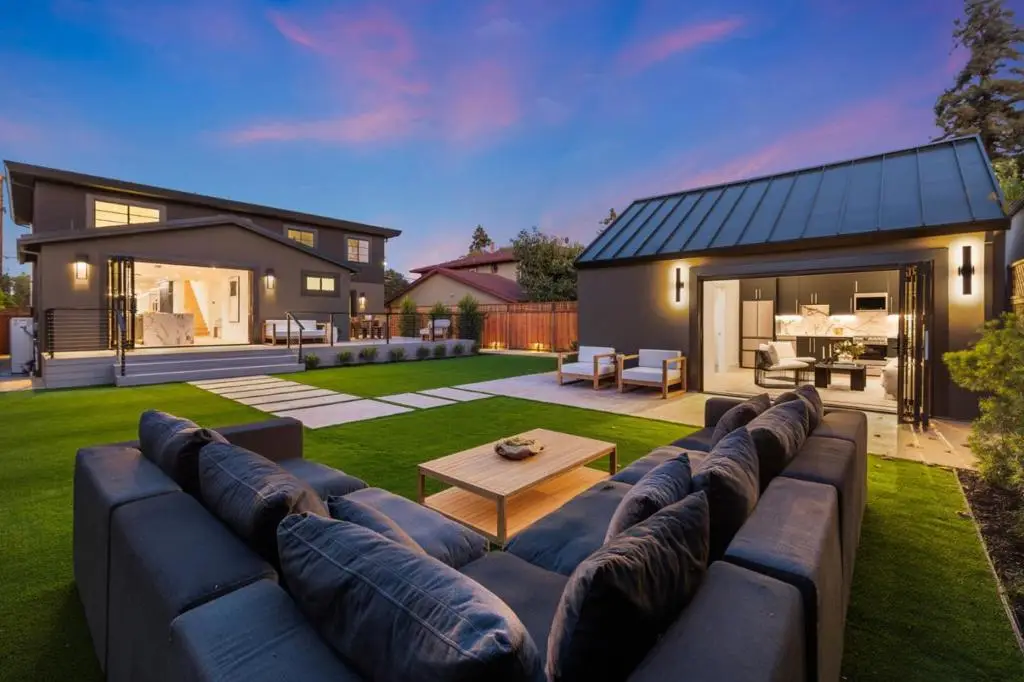 139 Victoria Road, Burlingame, CA 94010 - Image #1