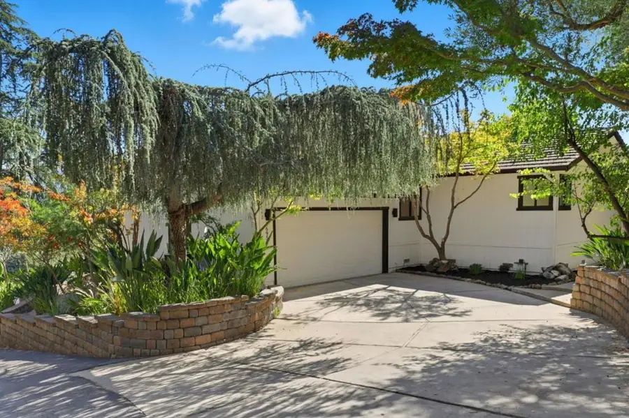 16955 Oakridge Lane, Morgan Hill, CA 95037 - Image #3