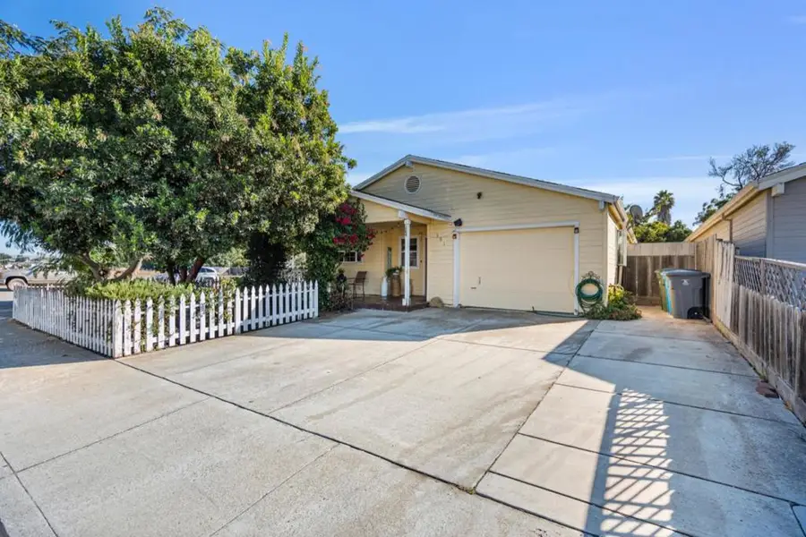 601 Chaparral Court, Hollister, CA 95023 - #3