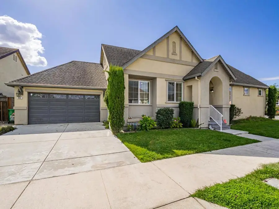 443 Vivienne Drive, Watsonville, CA 95076 - Image #2