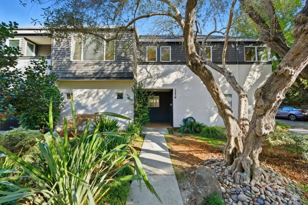 1962 Menalto #B, Menlo Park, CA 94025 - Image #1