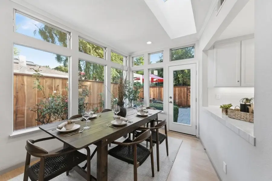 1962 Menalto #B, Menlo Park, CA 94025 - Image #3