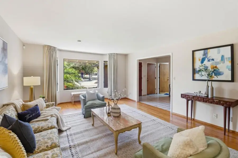 701 Christine Drive, Palo Alto, CA 94303 - #3