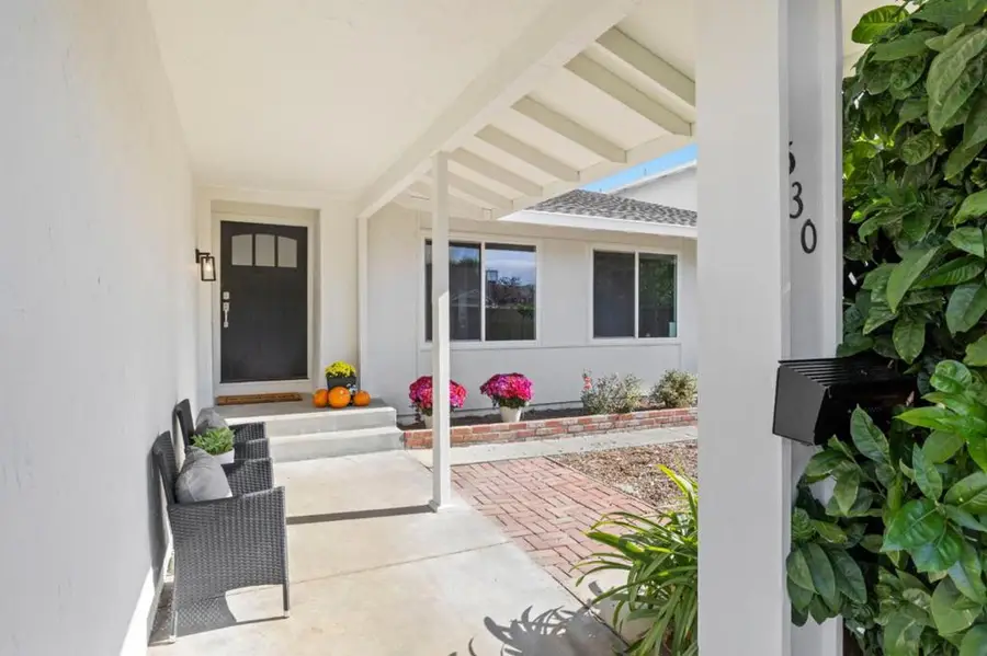 530 Barkentine Lane, Redwood City, CA 94065 - Image #3