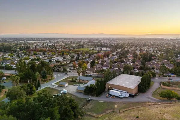 1995 Old Calaveras Road, Milpitas, CA 95035