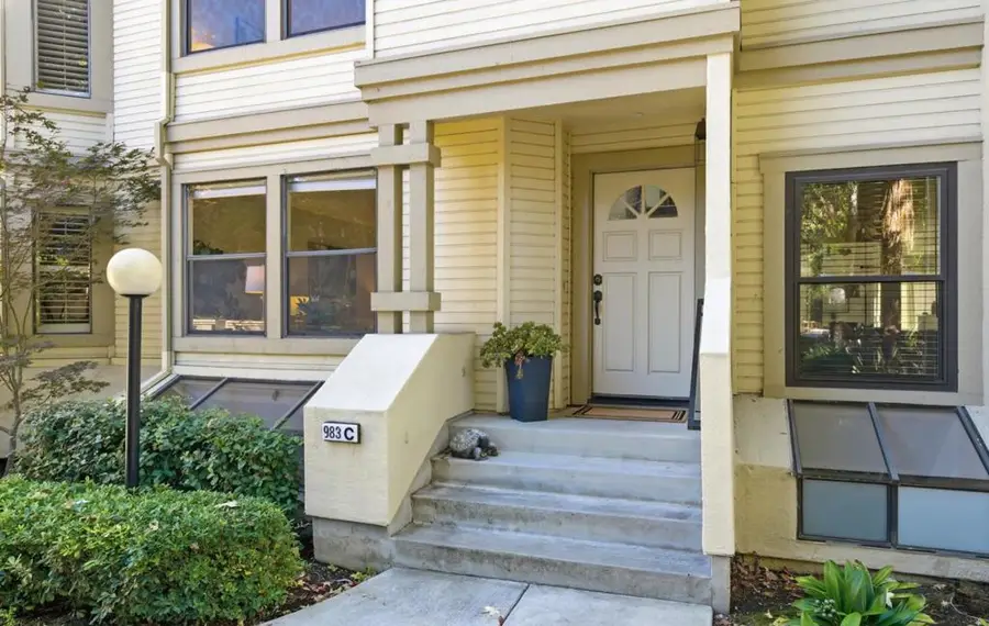 983 La Mesa Terrace #C, Sunnyvale, CA 94086 - Image #2