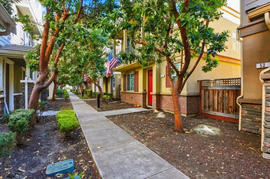 56 Regency Place, Hayward, CA 94544 - Image #2