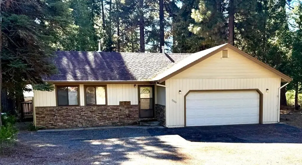 3209 Woodlake Drive, Lake Almanor, CA 96137 - Image #1