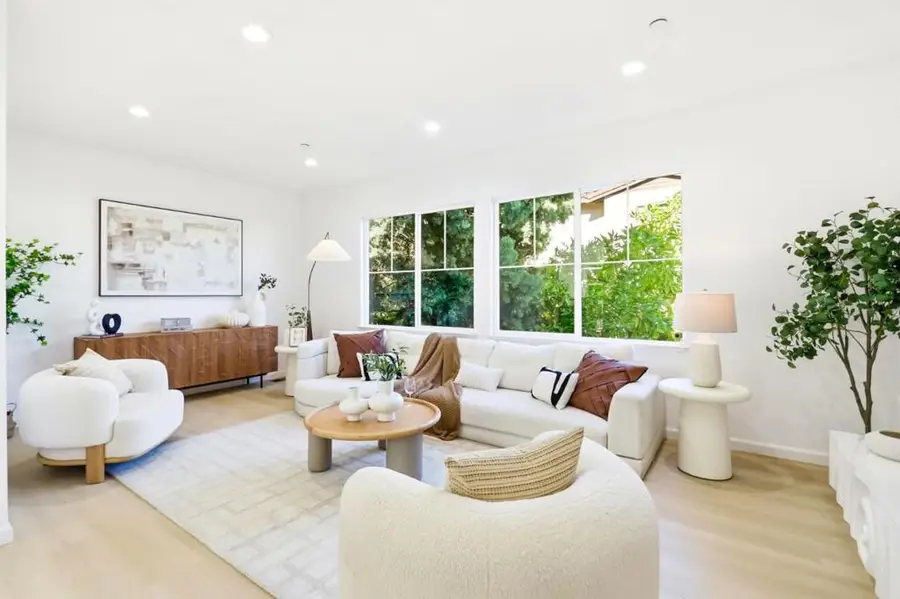 662 Montara Terrace, Sunnyvale, CA 94085 - Image #2